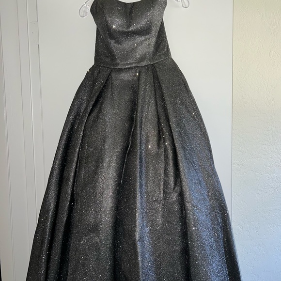 Grey Sparkly Prom Dress Size 4 - Picture 1 of 6